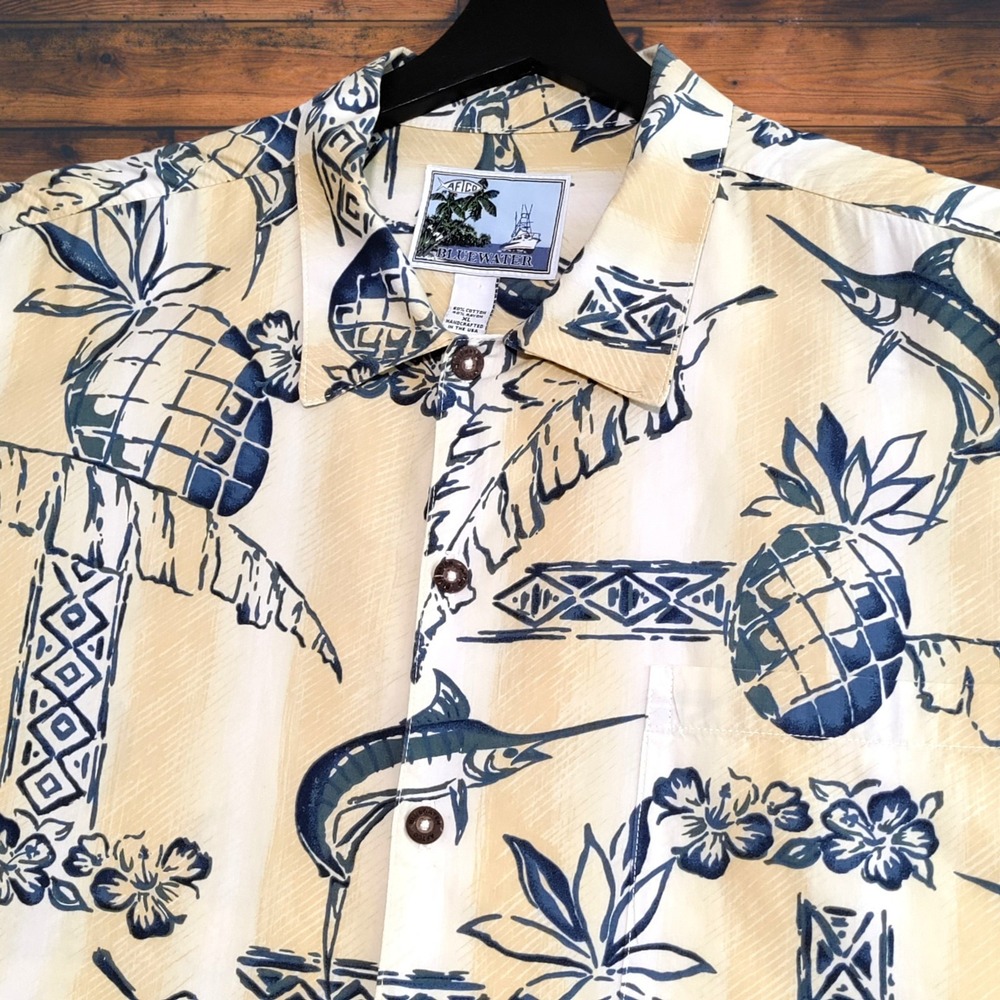 AFTCO Bluewater Shirt Mens XL Swordfish Pineapple Hawaiian Button Up USA Made